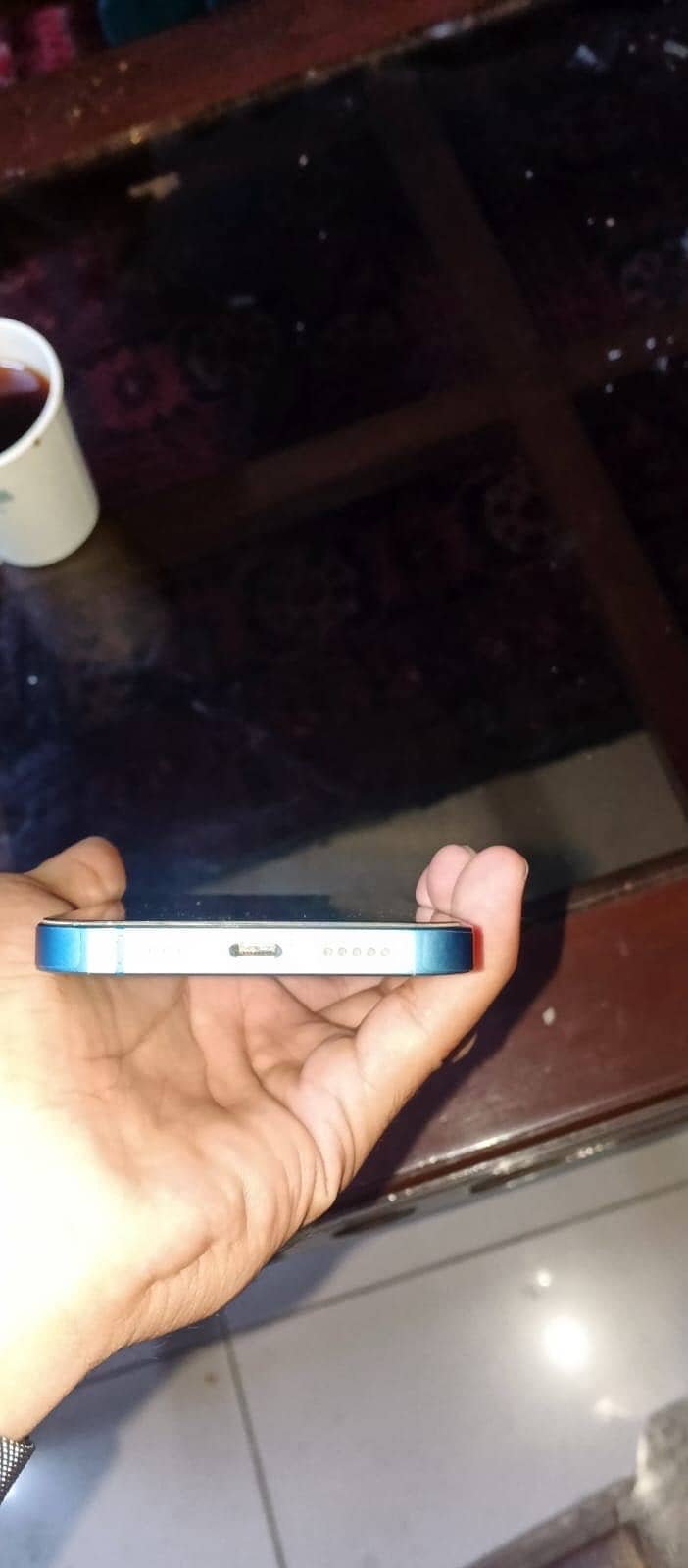 Apple iPhone 13 4