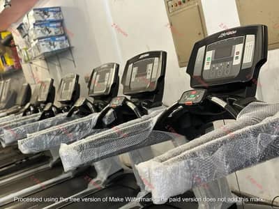 Life Fitness USA Commercial Treadmill for Gym | Imported Machine
