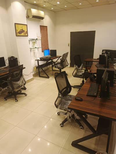 10 Office Tables + 10 Revolving Chairs – Barely Used