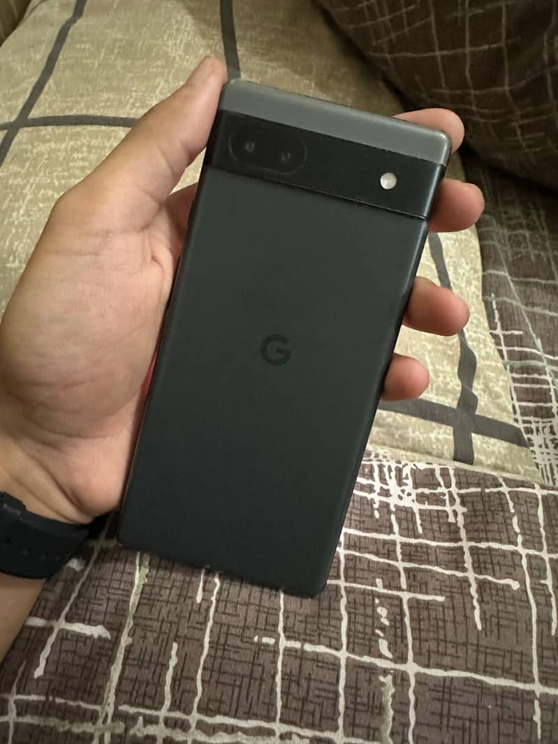 Google Pixel 6a 1