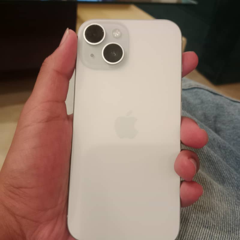 Apple iPhone 15 0