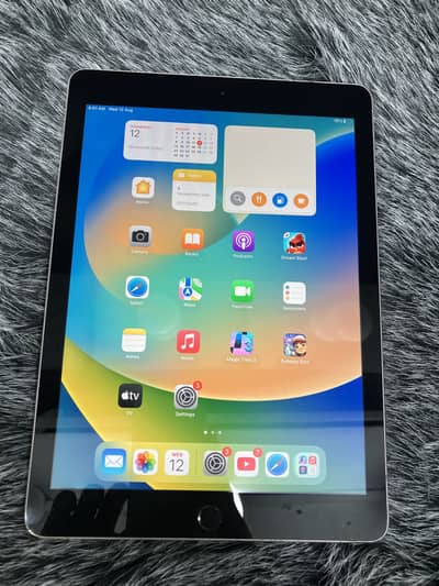 Apple ipad 32gb All Okay official condition