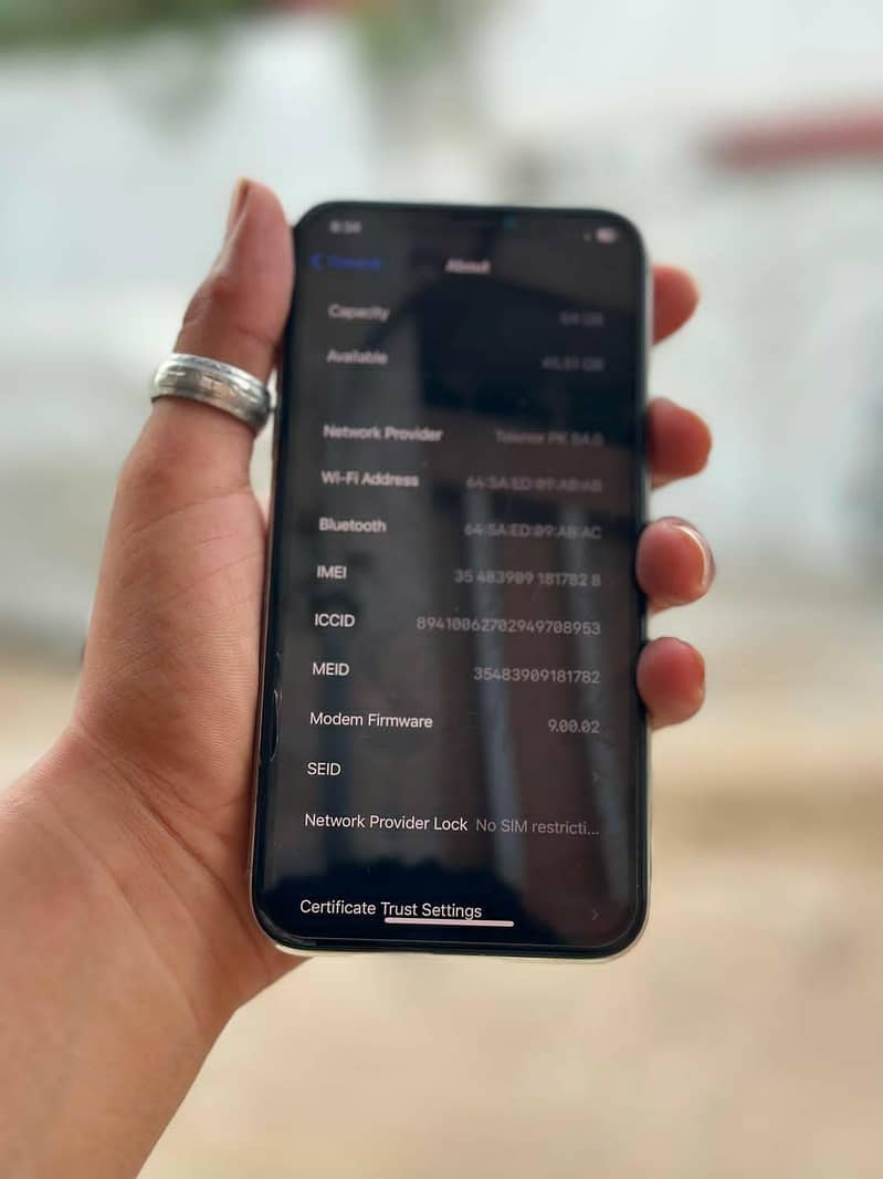 Apple iPhone X 9