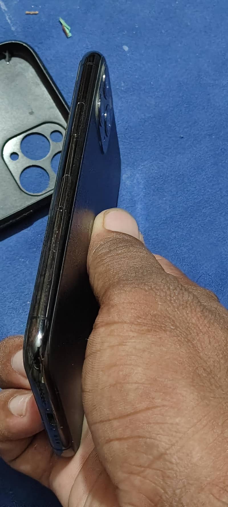 Apple iPhone 11 Pro 3