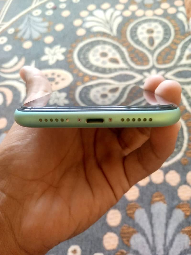IPhone 11 2