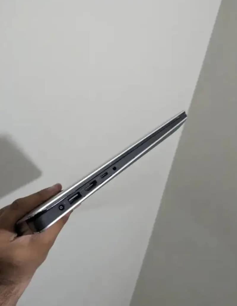 Dell precision 5520 1