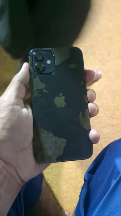 Apple iPhone 12