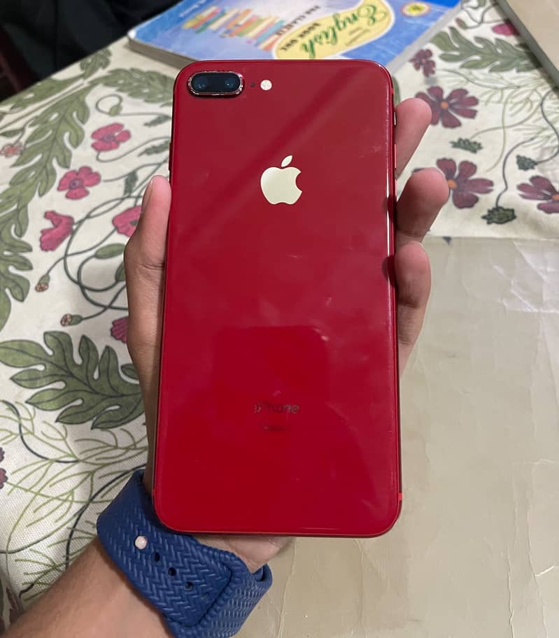 Apple iPhone 8 Plus 2