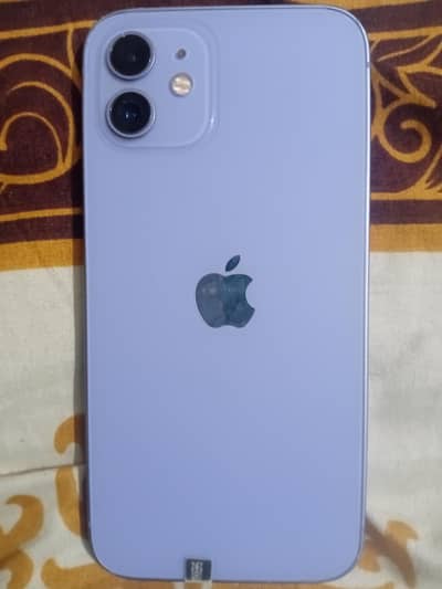 Apple iPhone 12
