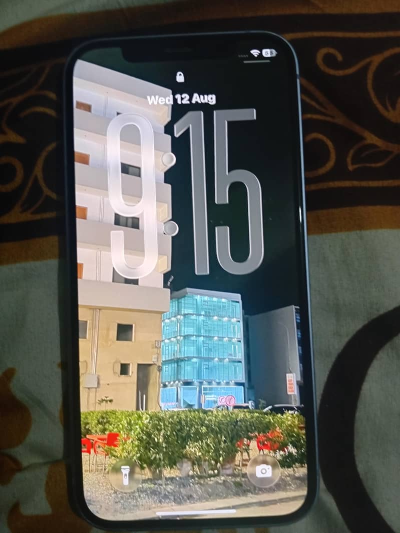 Apple iPhone 12 2