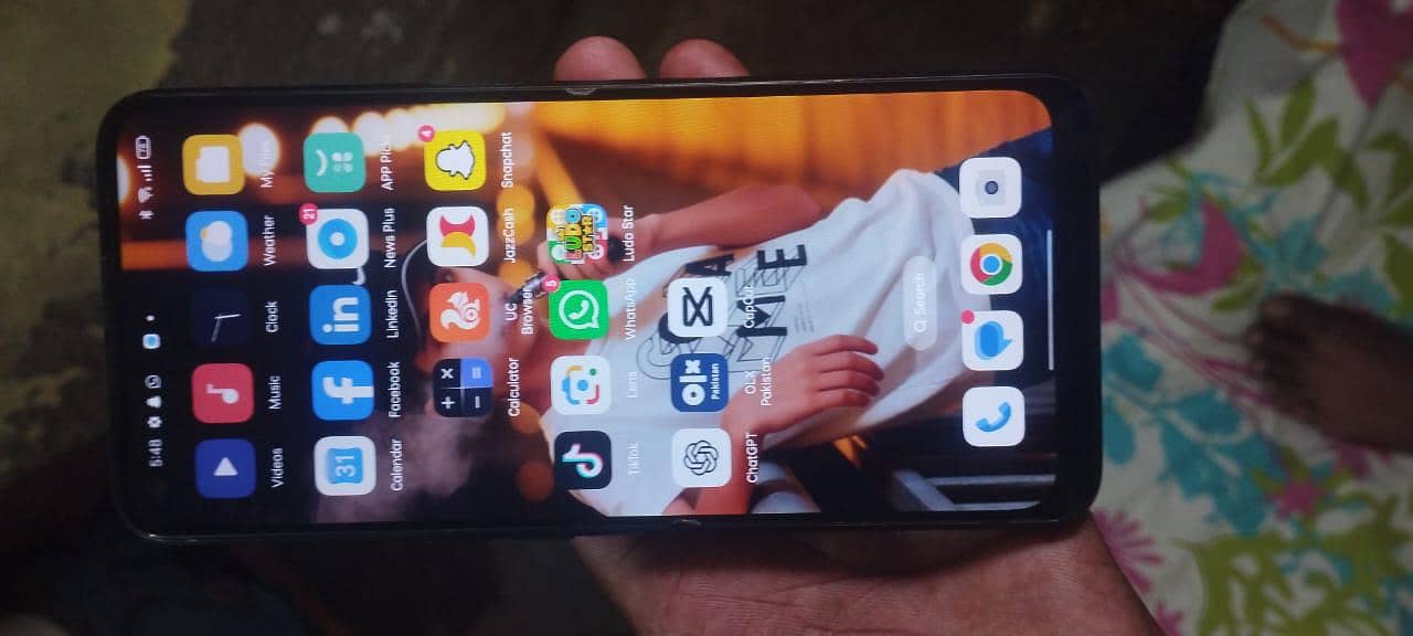 Oppo A54 4
