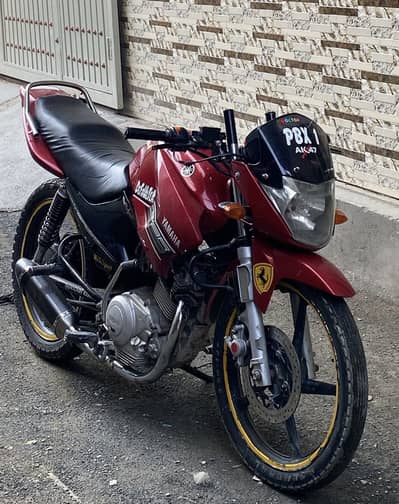 Yamaha ybr 125 ESD model