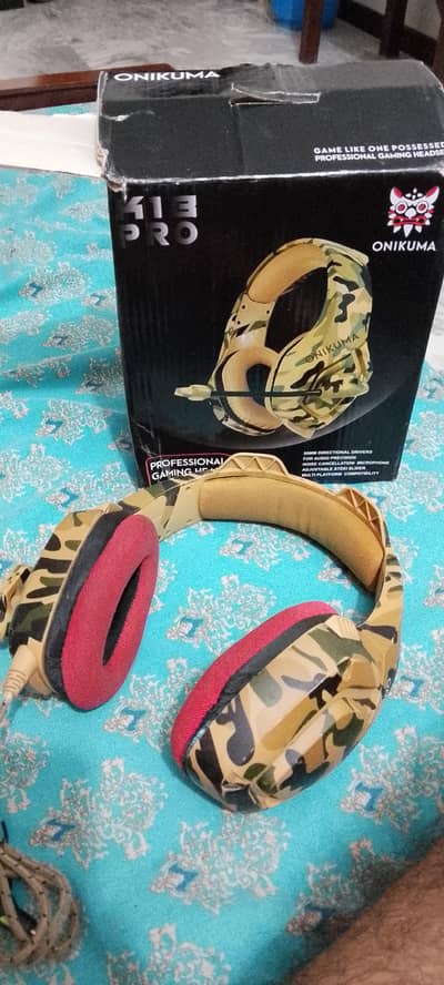 PROFESSIONAL GAMING KIB PRO ONIKUMA HEADPHONES FOR SALE.