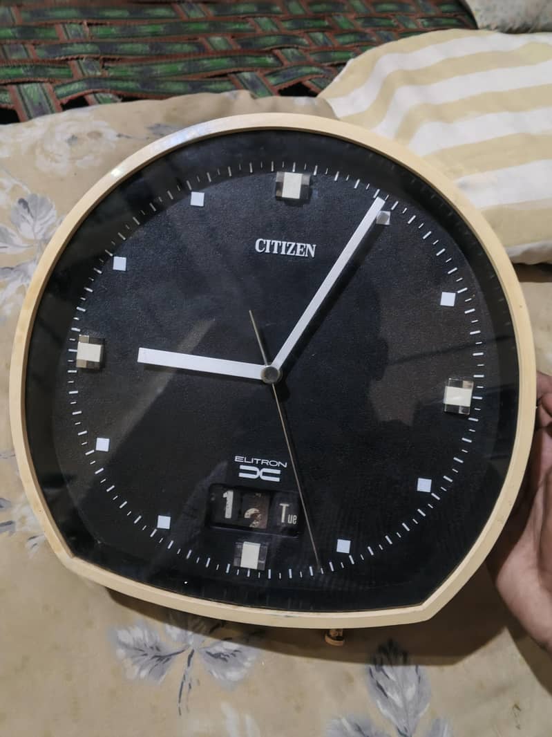 citizen wall clock ⏰ 1
