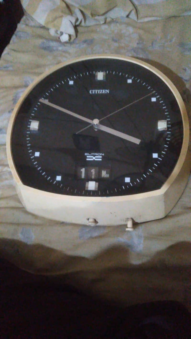citizen wall clock ⏰ 2