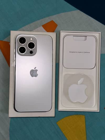 Apple iPhone 15 Pro Max Factory Unlock