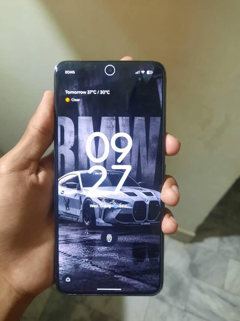 Google Pixel 8 Pro 3