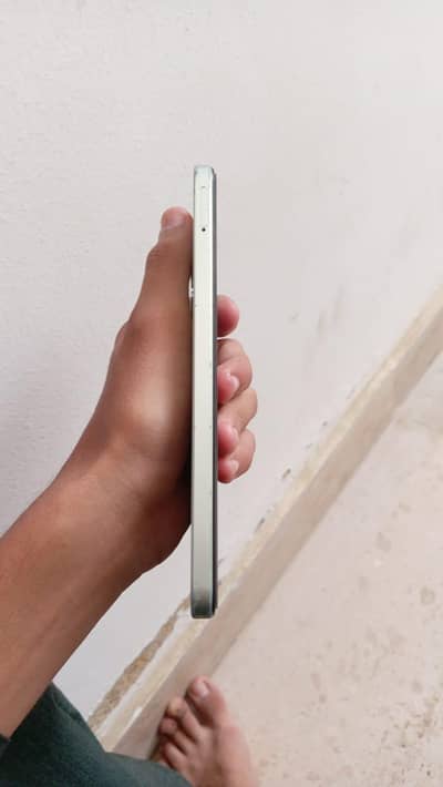 Realme Note 60x all ok box nhi ha 03148375185