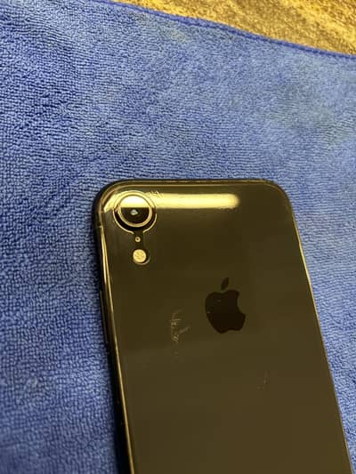 Apple iPhone XR