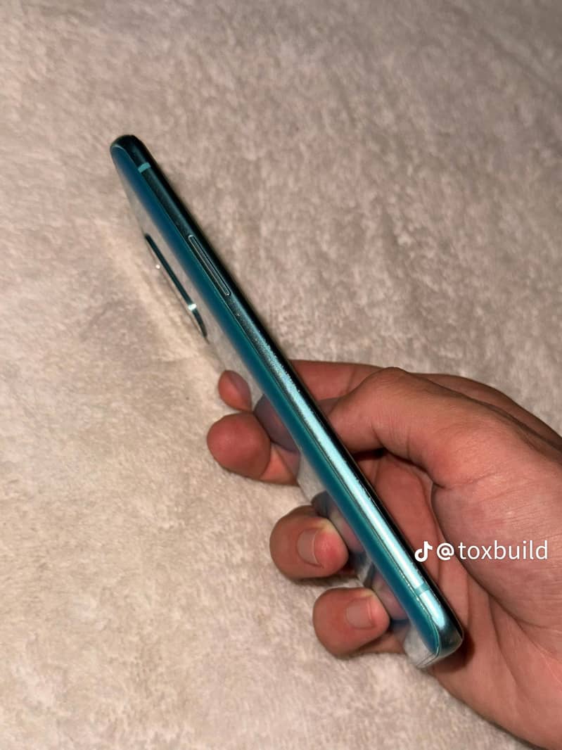 One Plus 8T 2