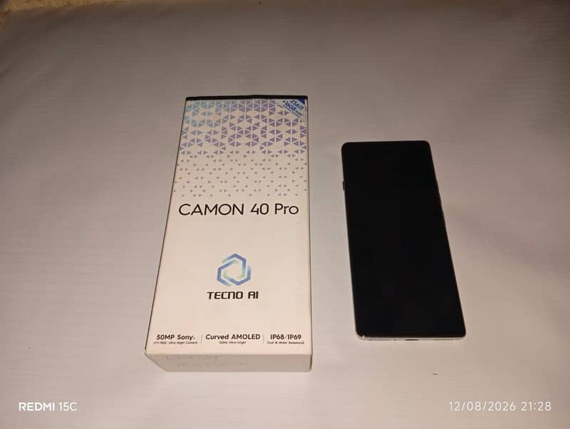 Tecno CAMON 40 Pro 4