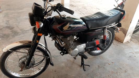Honda 125 .