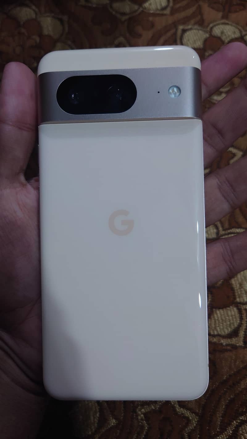 Google Pixel 8 1