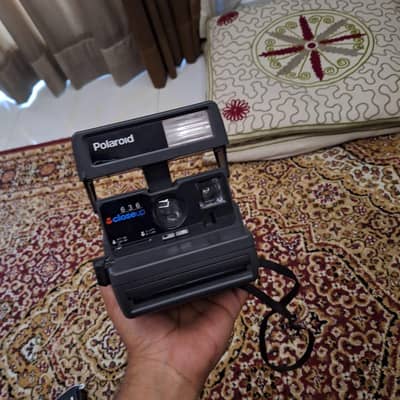 Polaroid Camera | Polaroid 636 Closeup