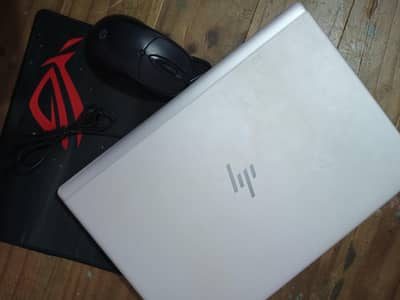 HP EliteBook 840 G5 – Core i5 8th Gen / 8GB RAM / 256GB SSD