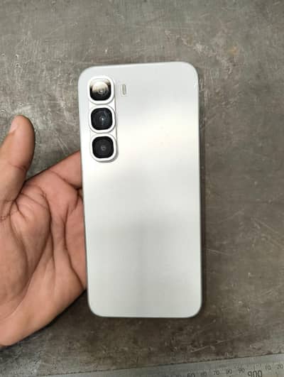 Infinix Hot 60 Pro