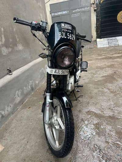 Suzuki gs 150 se