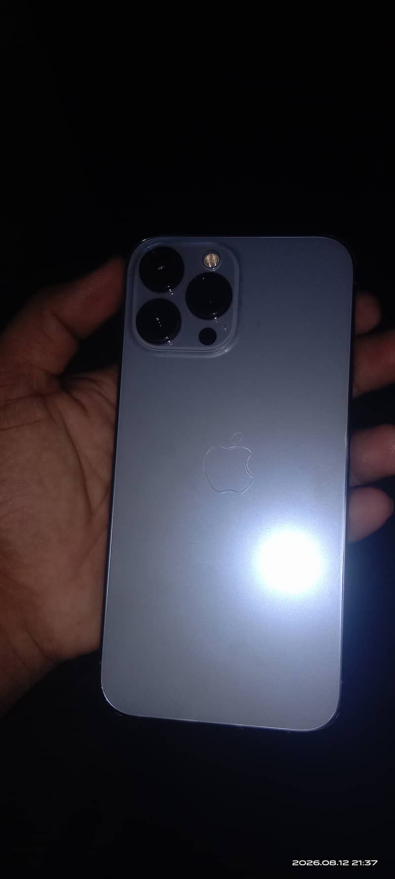 Apple iPhone 13max 5