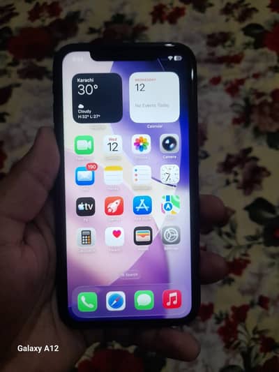 Apple iPhone 11