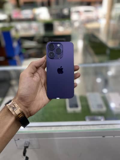 Apple iPhone 14 Pro approved