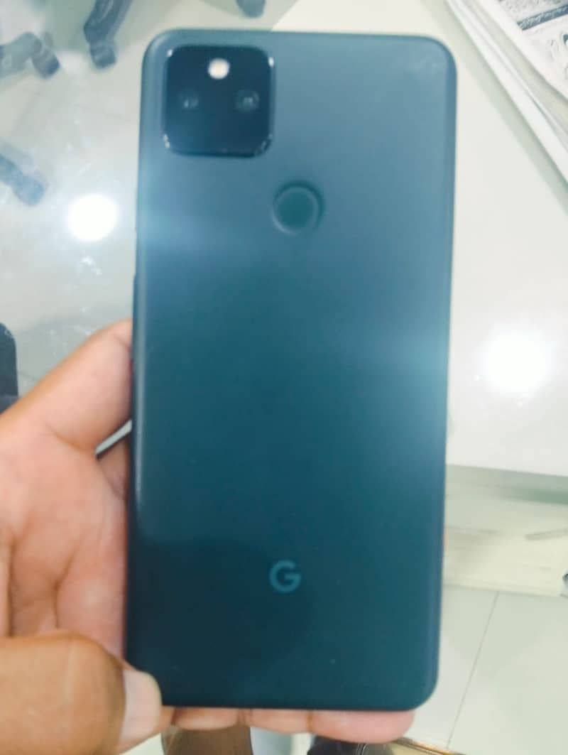 Google Pixel 5a 0