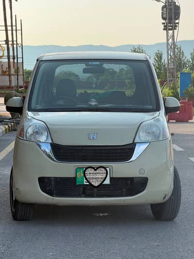 Honda Life pastel