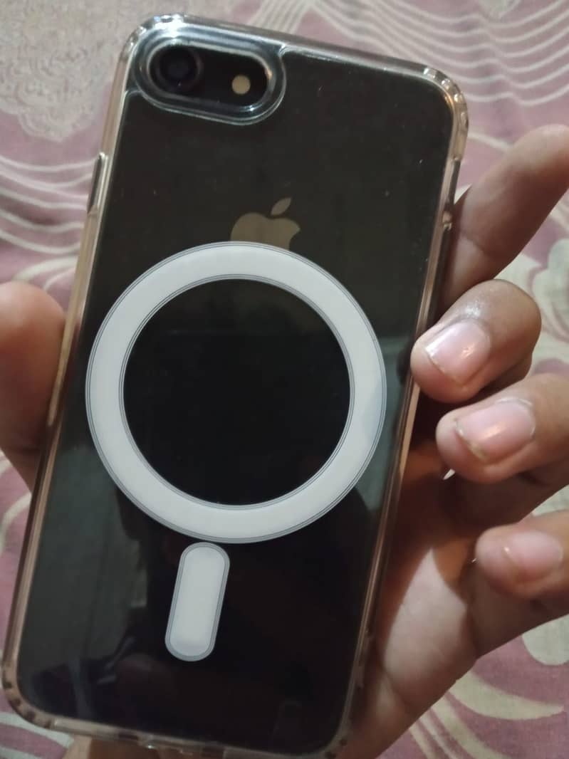Apple iPhone 8 5