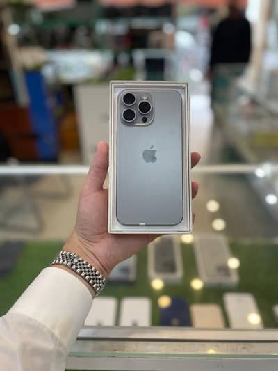 Apple iPhone 15 Pro Max