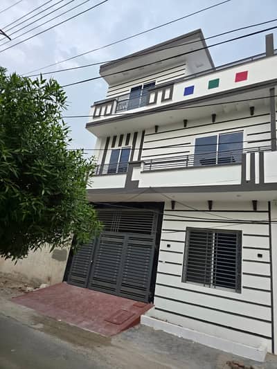4 Marla triple story house for sale patan mNara road Rahim Yar Khan