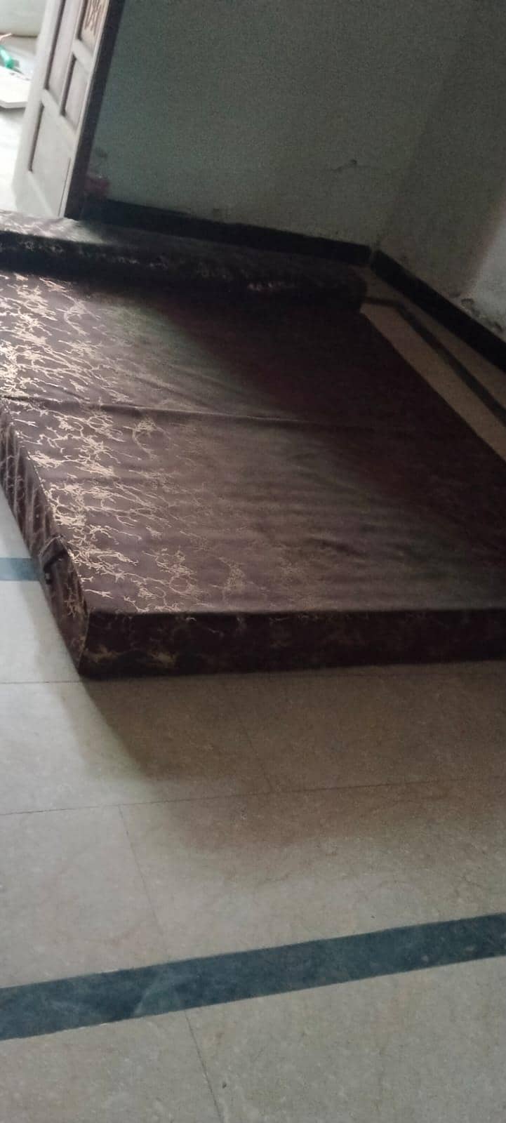 Sofa bed or sofa combed 1