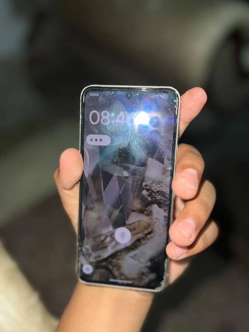 Google Pixel 8 1