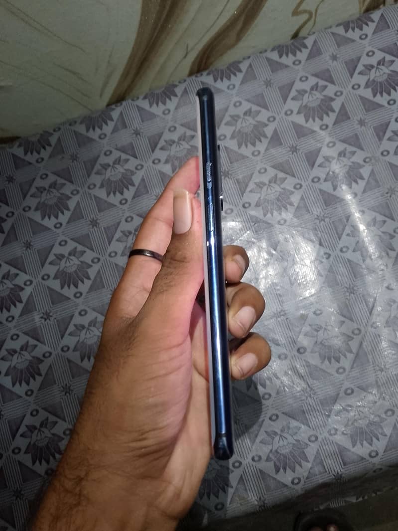 One Plus 7 Pro 3