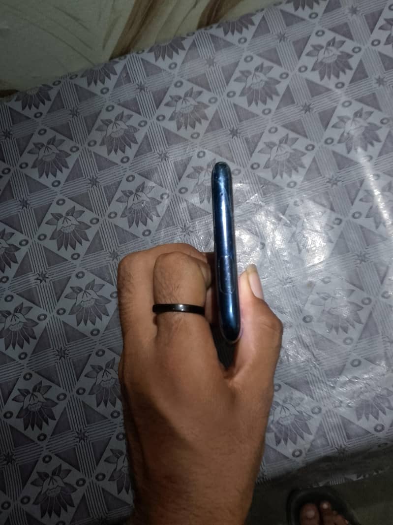 One Plus 7 Pro 4