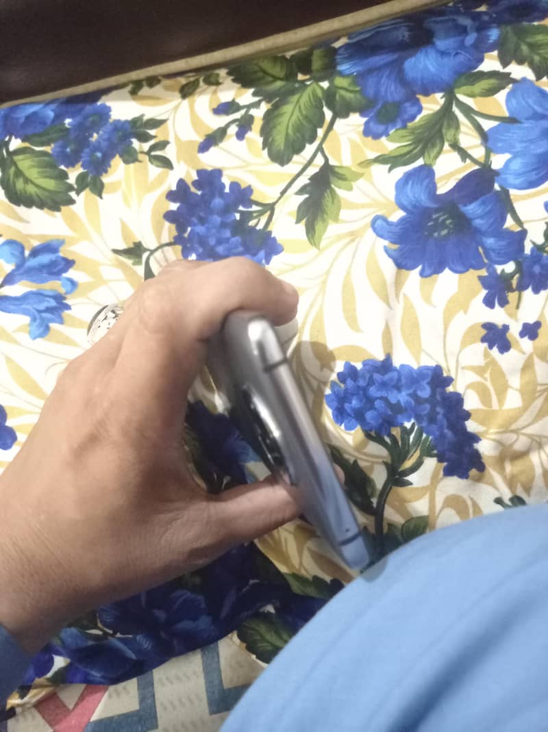One Plus 7T 2