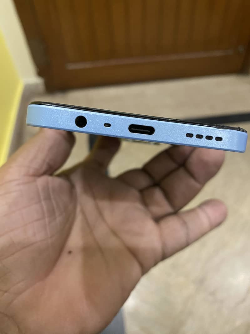 Realme Note 50 4