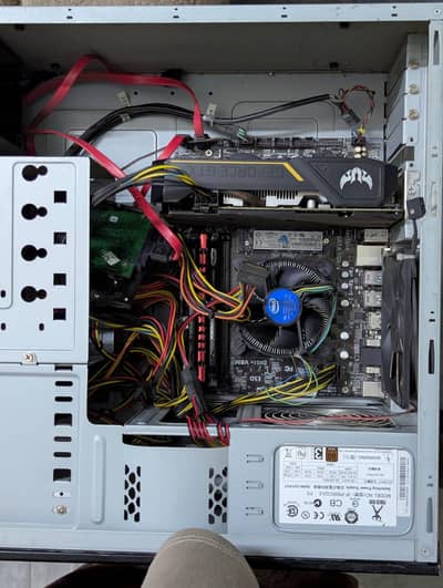 ONLY MOTHER BOARD RAM AND PROCESSOR FOR SALE