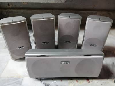 Philips Speaker set / 5 speaker set/ home theater