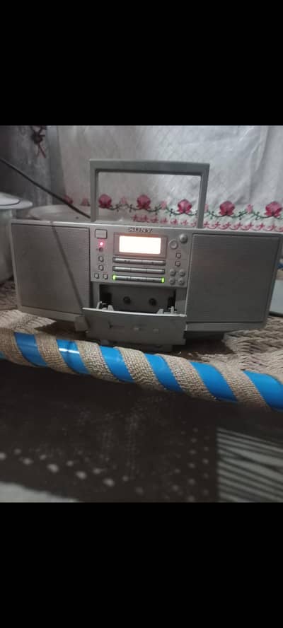 sony cd And cessette playyer uk Made