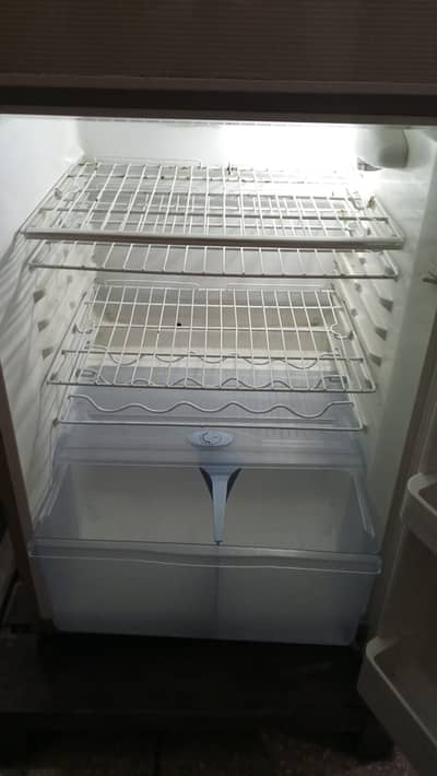 Haier refrigerator model:HRF-340M