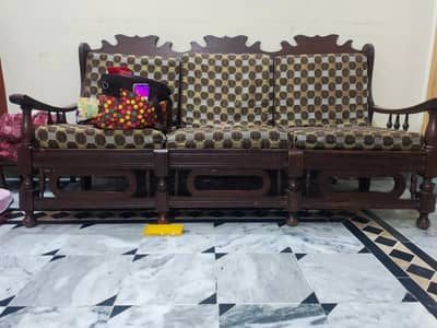 Sofa Set for Sale along with cushions